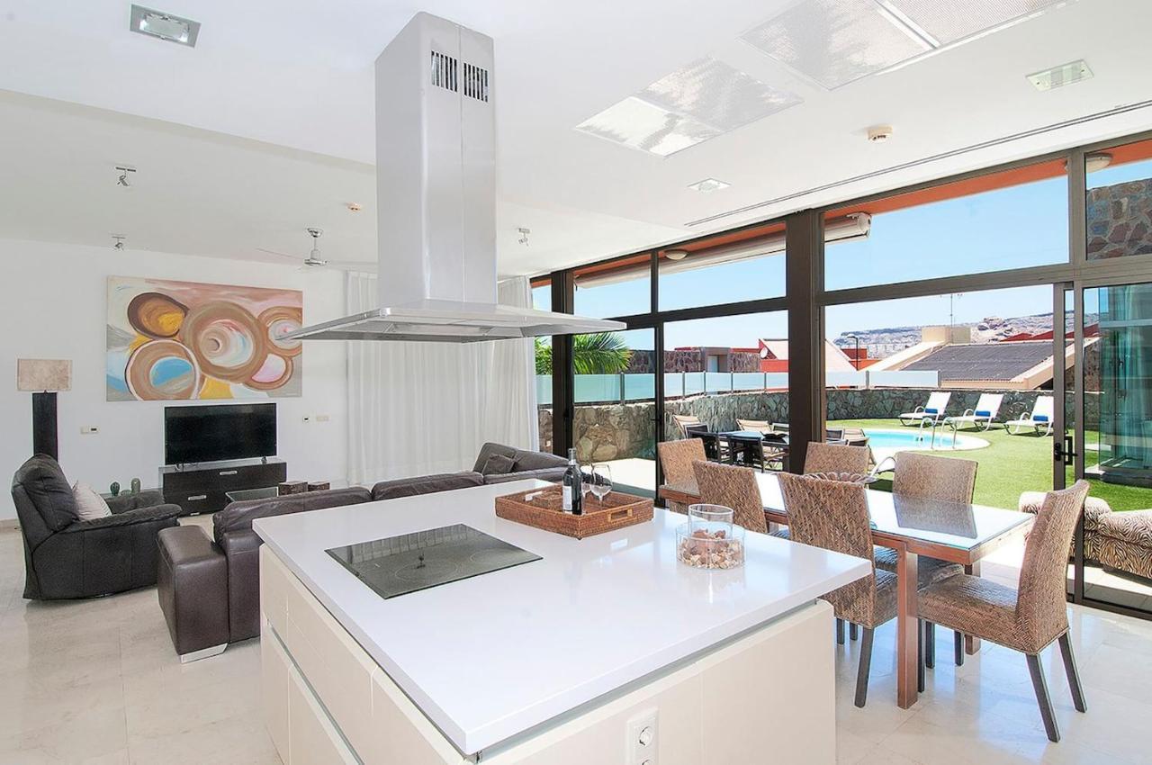Tauro Villas Deluxe La Playa de Tauro Bagian luar foto
