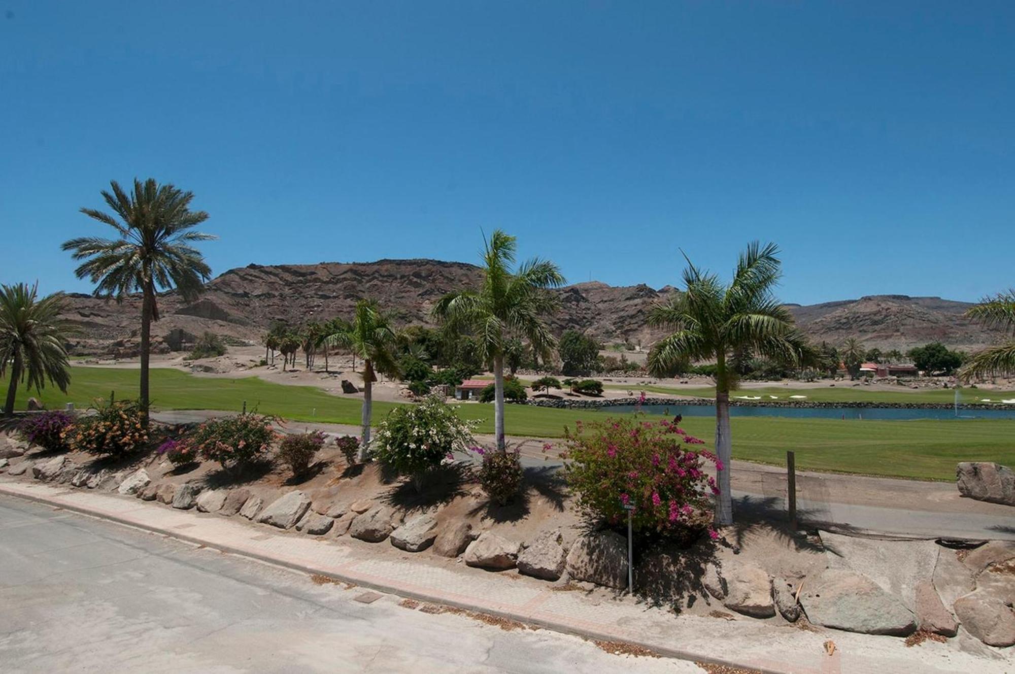 Tauro Villas Deluxe La Playa de Tauro Bagian luar foto