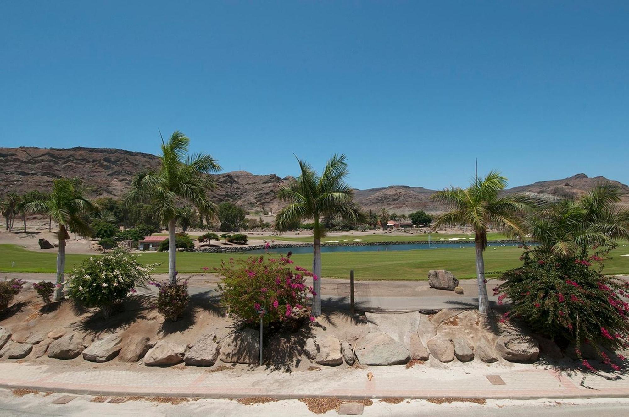 Tauro Villas Deluxe La Playa de Tauro Bagian luar foto