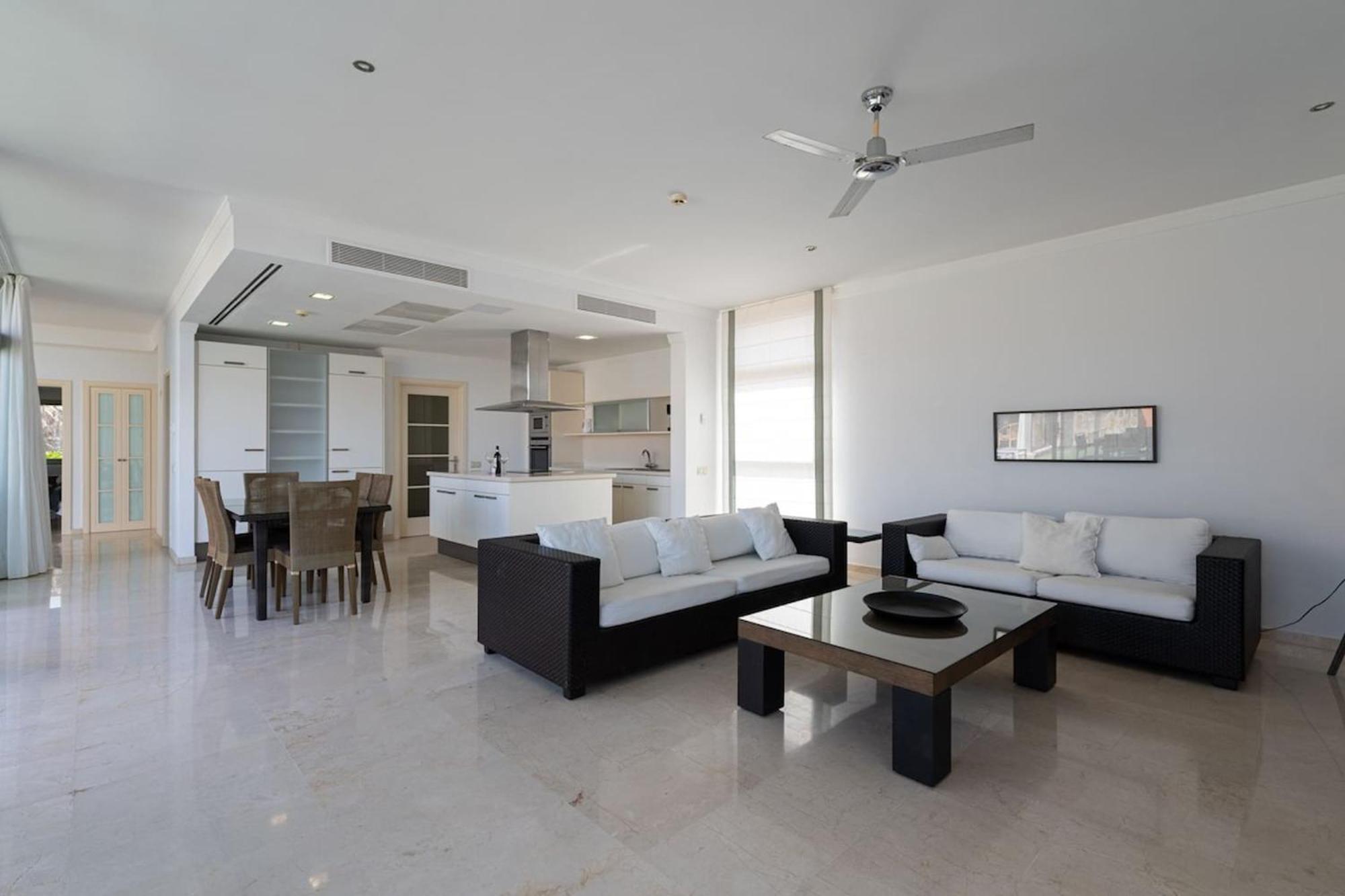 Tauro Villas Deluxe La Playa de Tauro Bagian luar foto