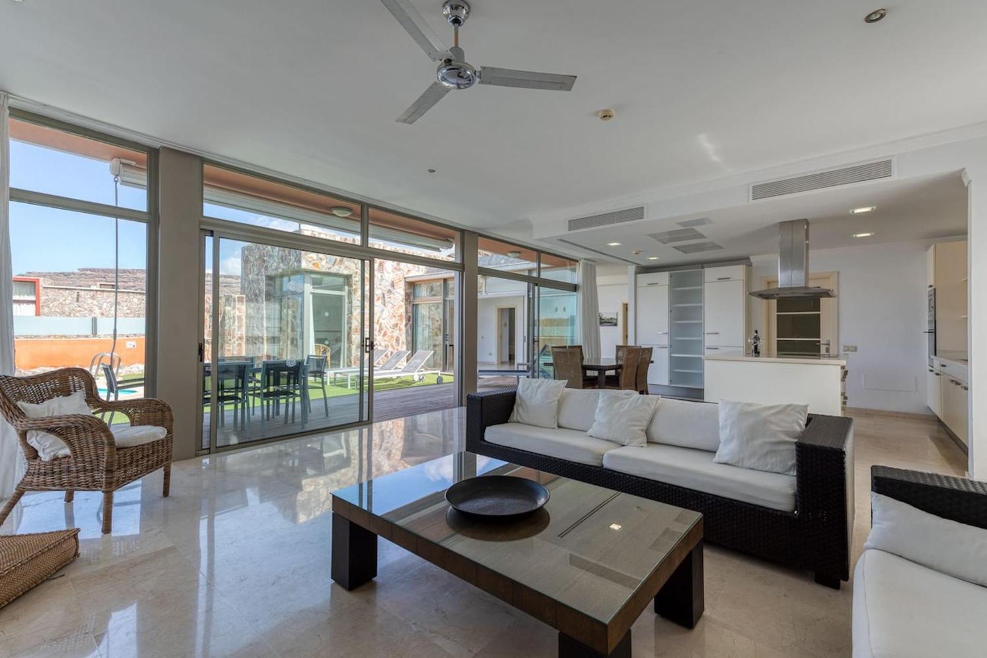Tauro Villas Deluxe La Playa de Tauro Bagian luar foto