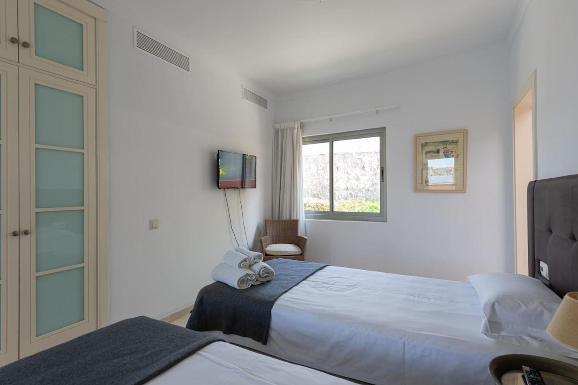 Tauro Villas Deluxe La Playa de Tauro Bagian luar foto