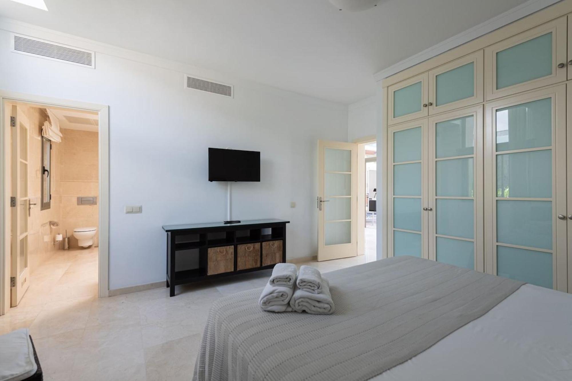 Tauro Villas Deluxe La Playa de Tauro Bagian luar foto
